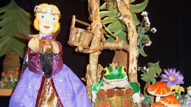 Theaterprogramm - Rabatz Puppentheater